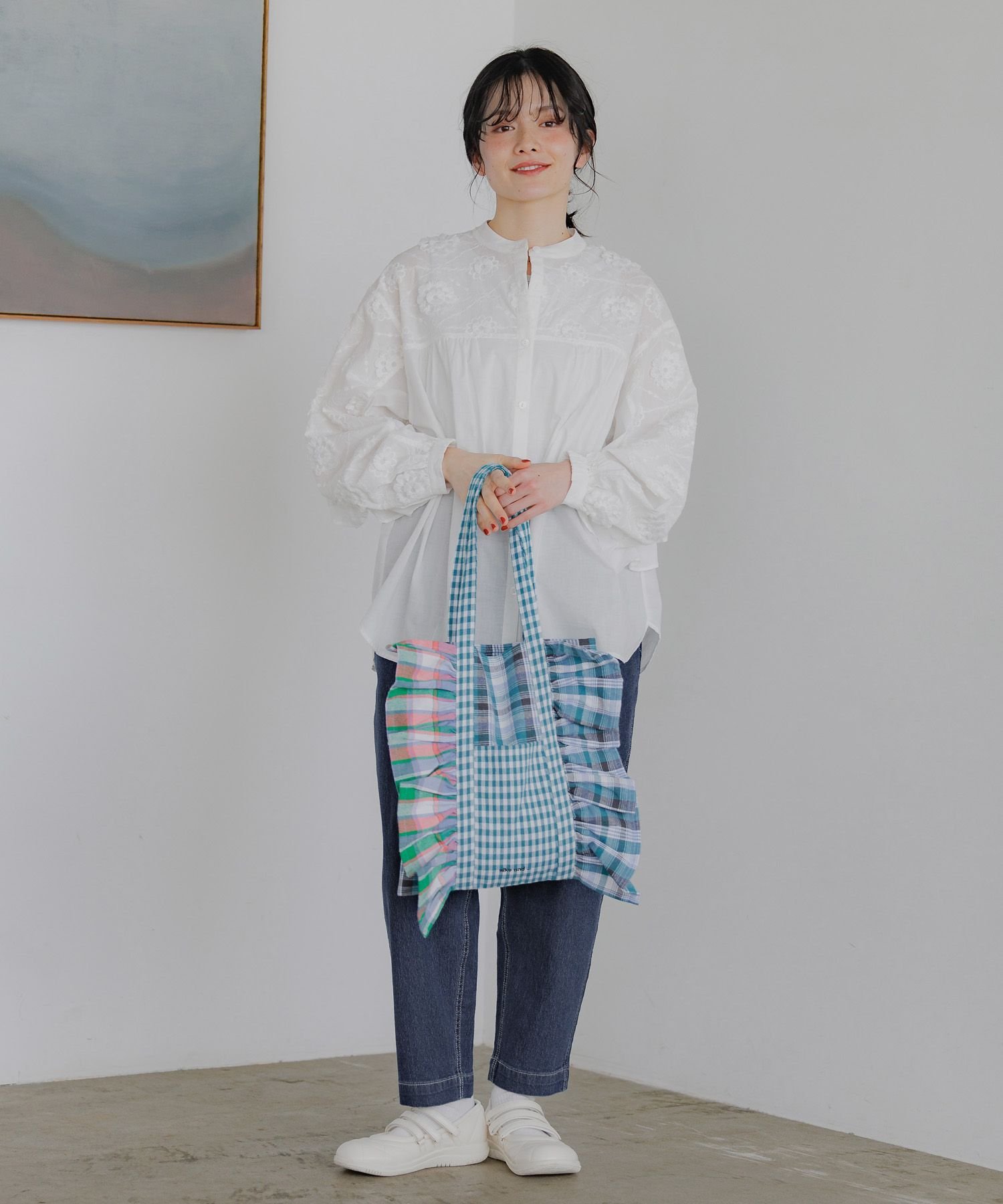 SALE／20%OFF】niko and  3Dフラワー&バックフリルブラウス