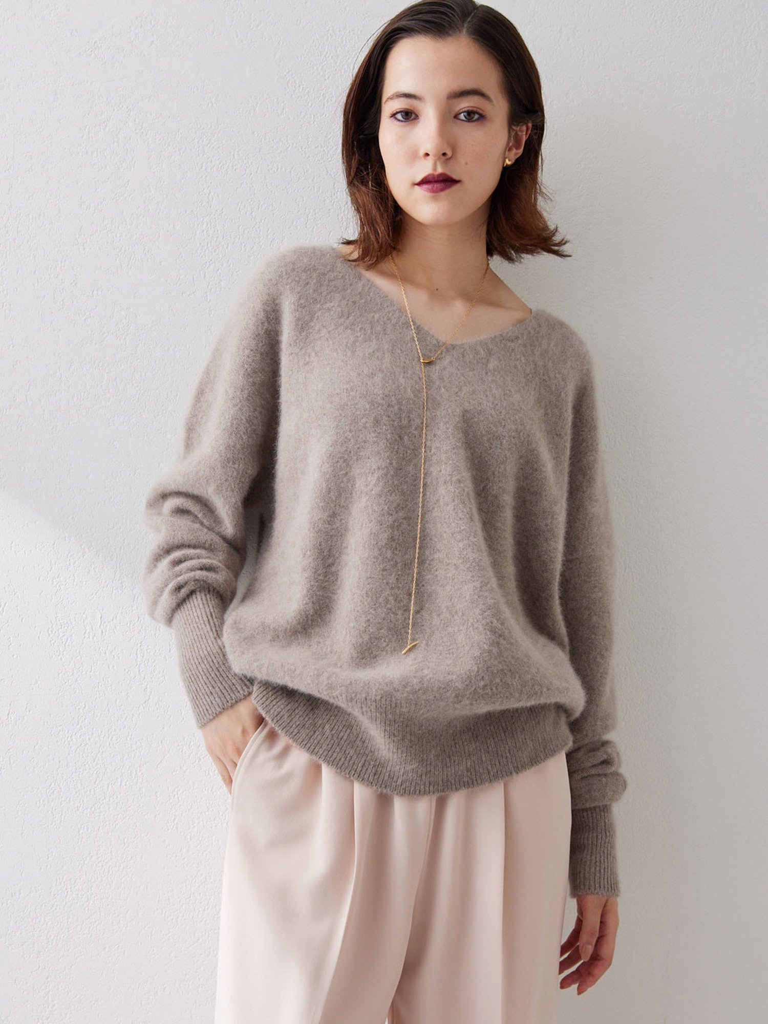 SALE／60%OFF】Whim Gazette フォックスウールVネックプル