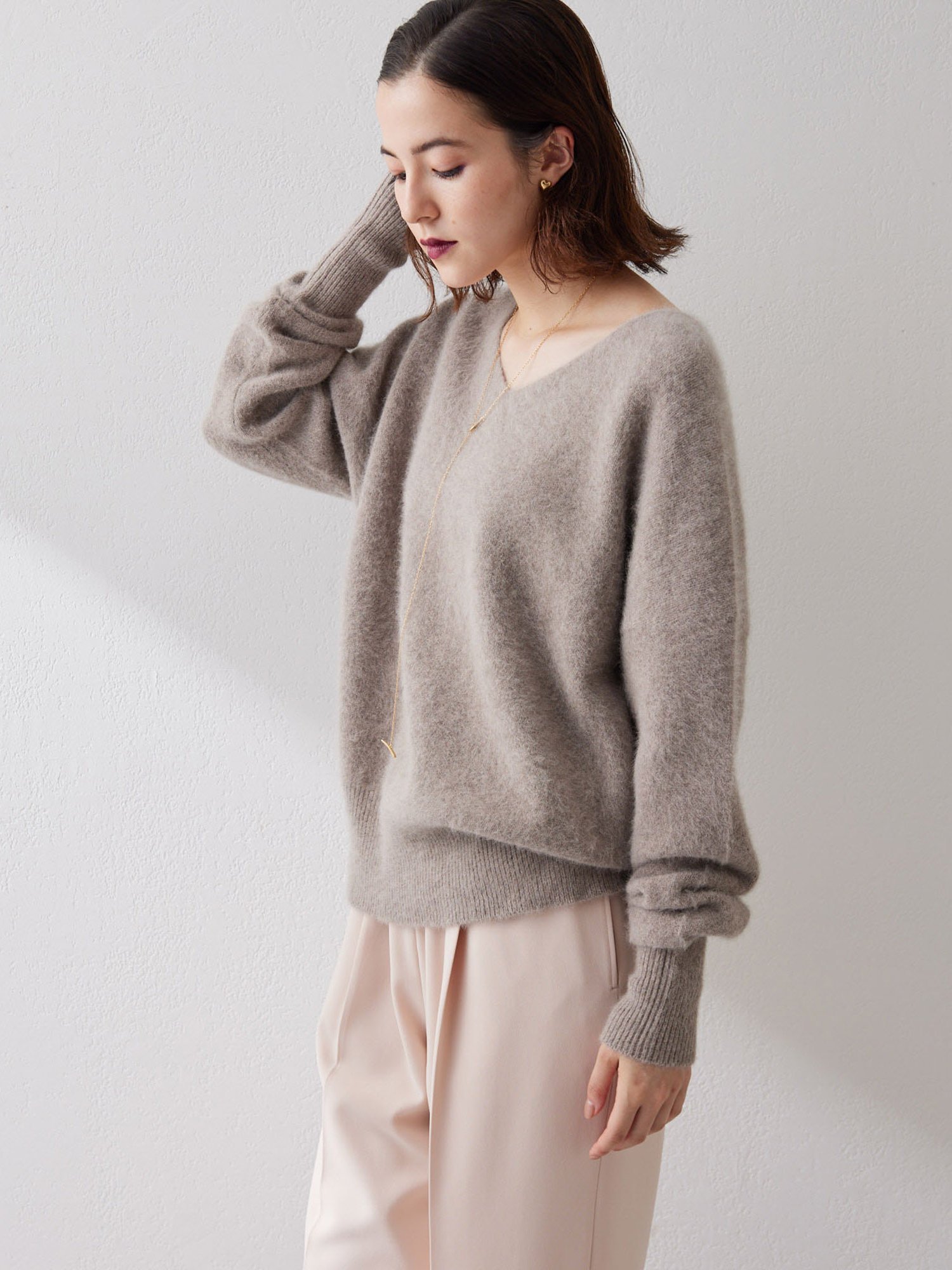 SALE／60%OFF】Whim Gazette フォックスウールVネックプル