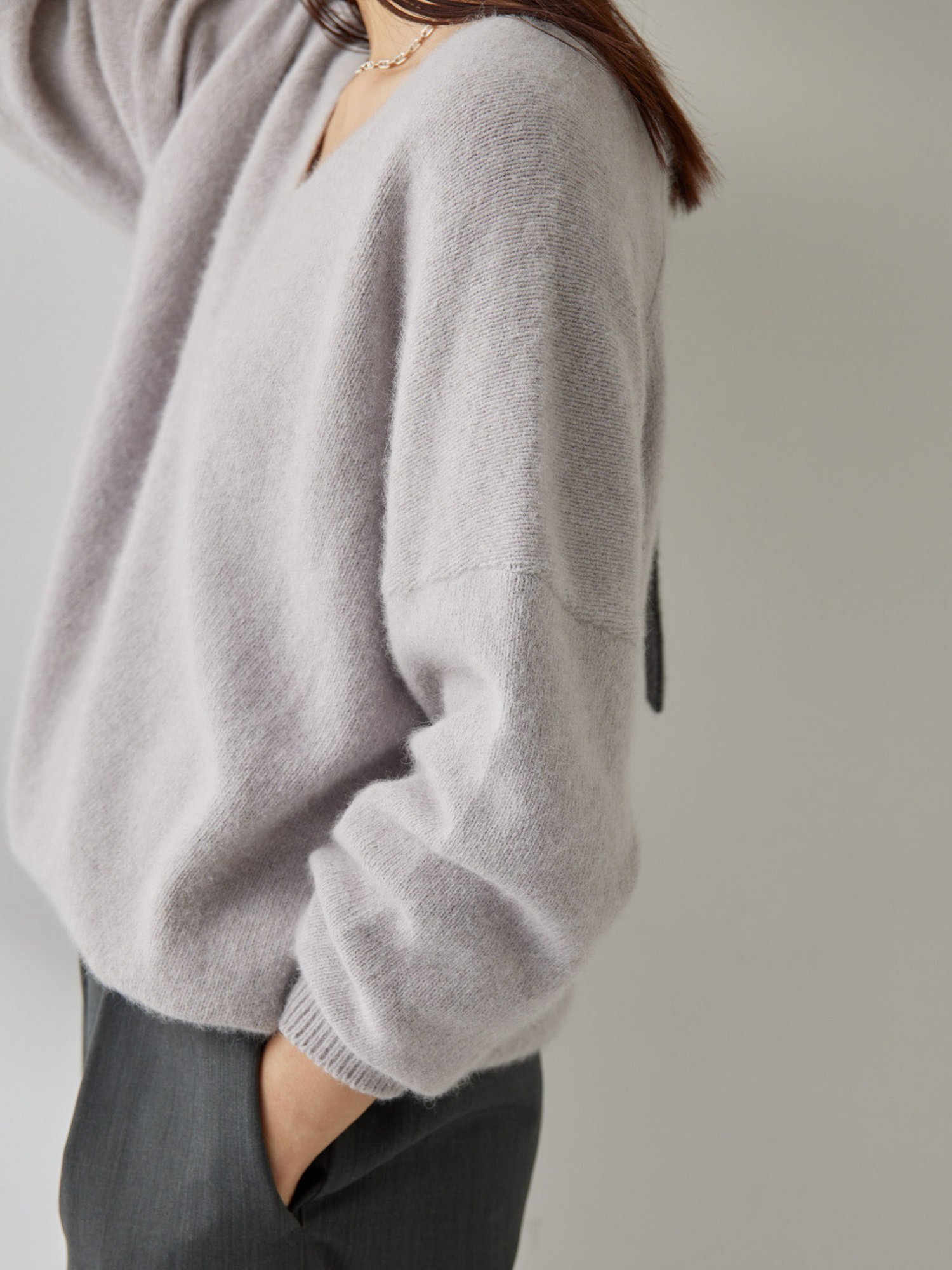 SALE／60%OFF】Whim Gazette フォックスウールVネックプル