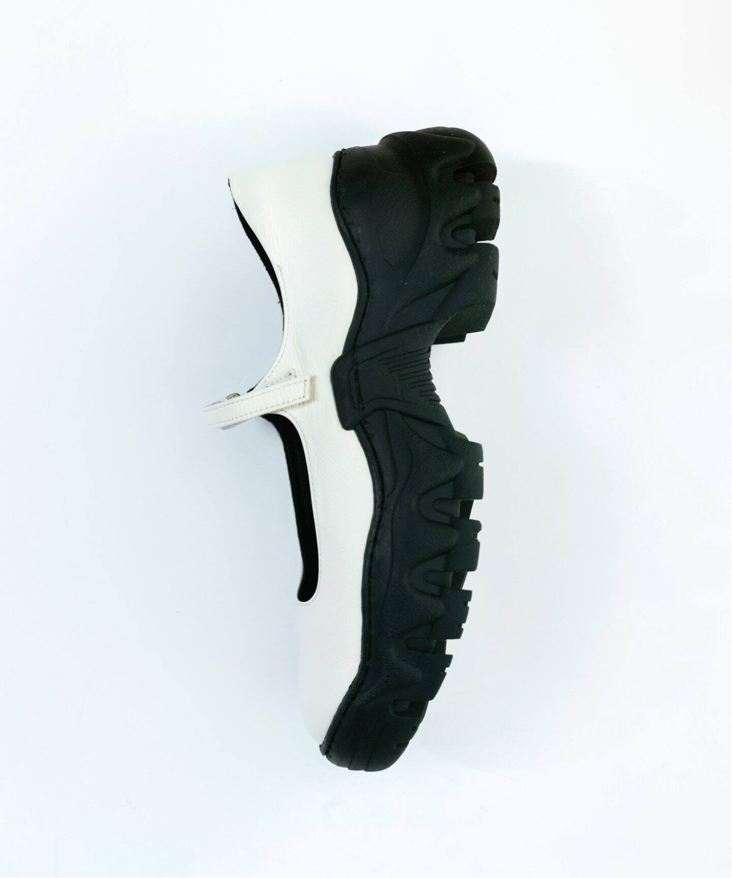 SALE／30%OFF】Charles Chaton newest nurse shoes シャルル シャトン 