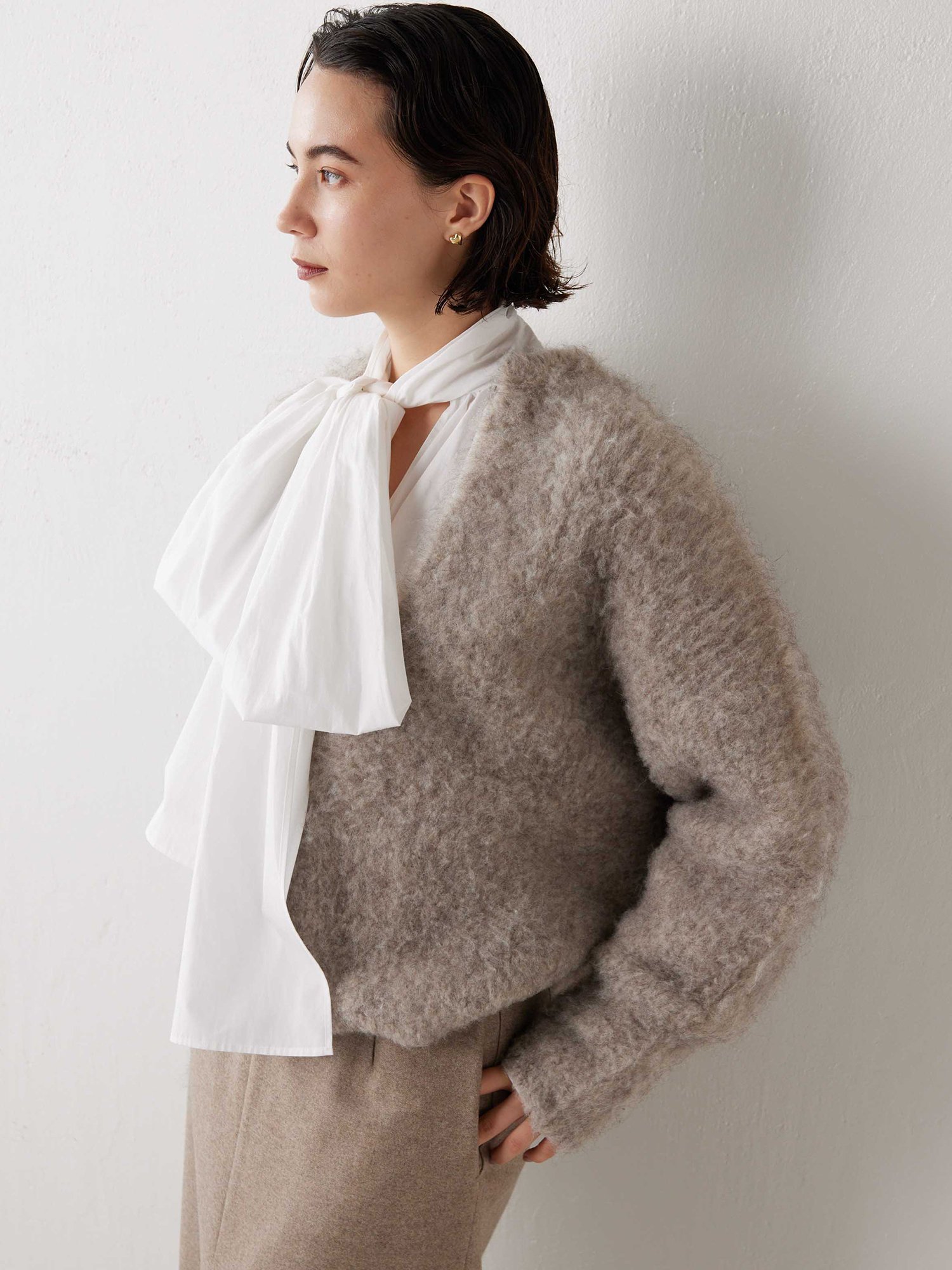 SALE／50%OFF】Whim Gazette ニットVプルオーバー ウィム ガゼット