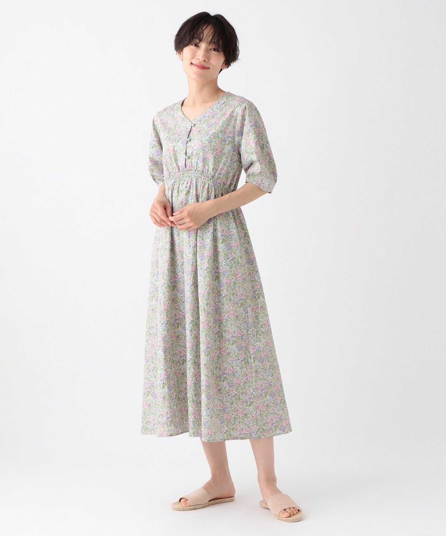 新品 アフタヌーンティー別注カラーリバティ エミリー柄ワンピース コットンリネン 新品 アフタヌーンティー別注カラーリバティ エミリー柄ワンピース