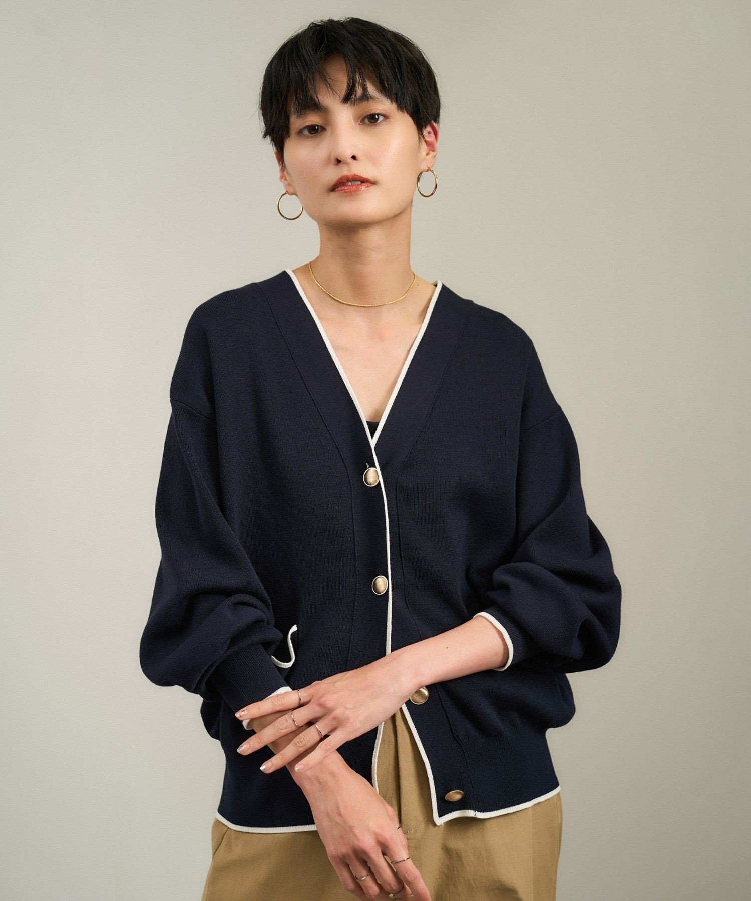 楽天市場】【WEB限定】Vネックペプラムカーディガン 2 SALON