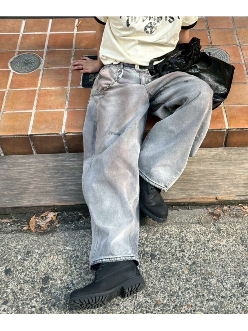 Chikashitsu + 【Chikashitsu +】point wash balloon denim pants ネバーマインドザエックスユー／チカシツプラス パンツ ジーンズ・デニムパンツ グレー ブラック【送料無料】 7,550円