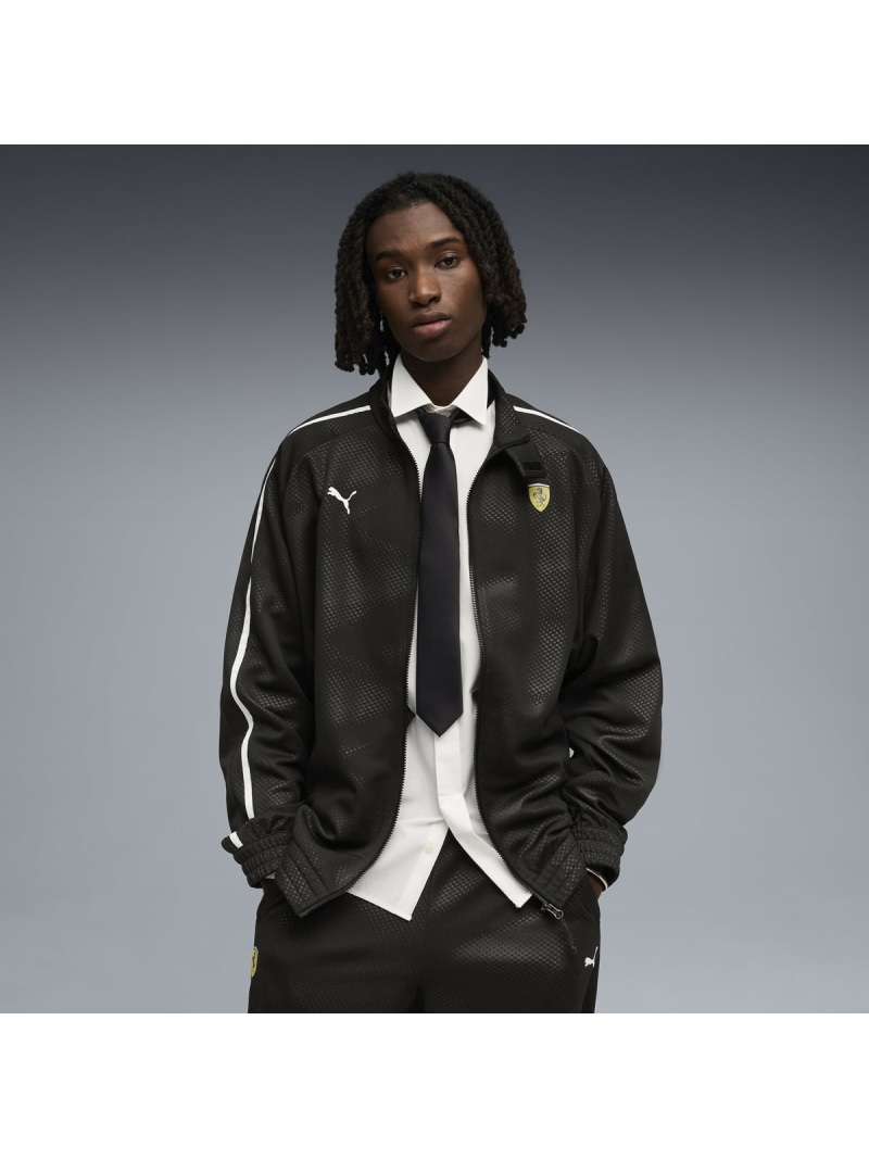 PUMA メンズ フェラーリ T7 厚地の外套大きさ 貨物自動車上衣 Ferrari T7 Oversized Jkt ピューマ ジャケット・アウター 余分の物のジャケット・アウター 黒いこと【貨物輸送無料】