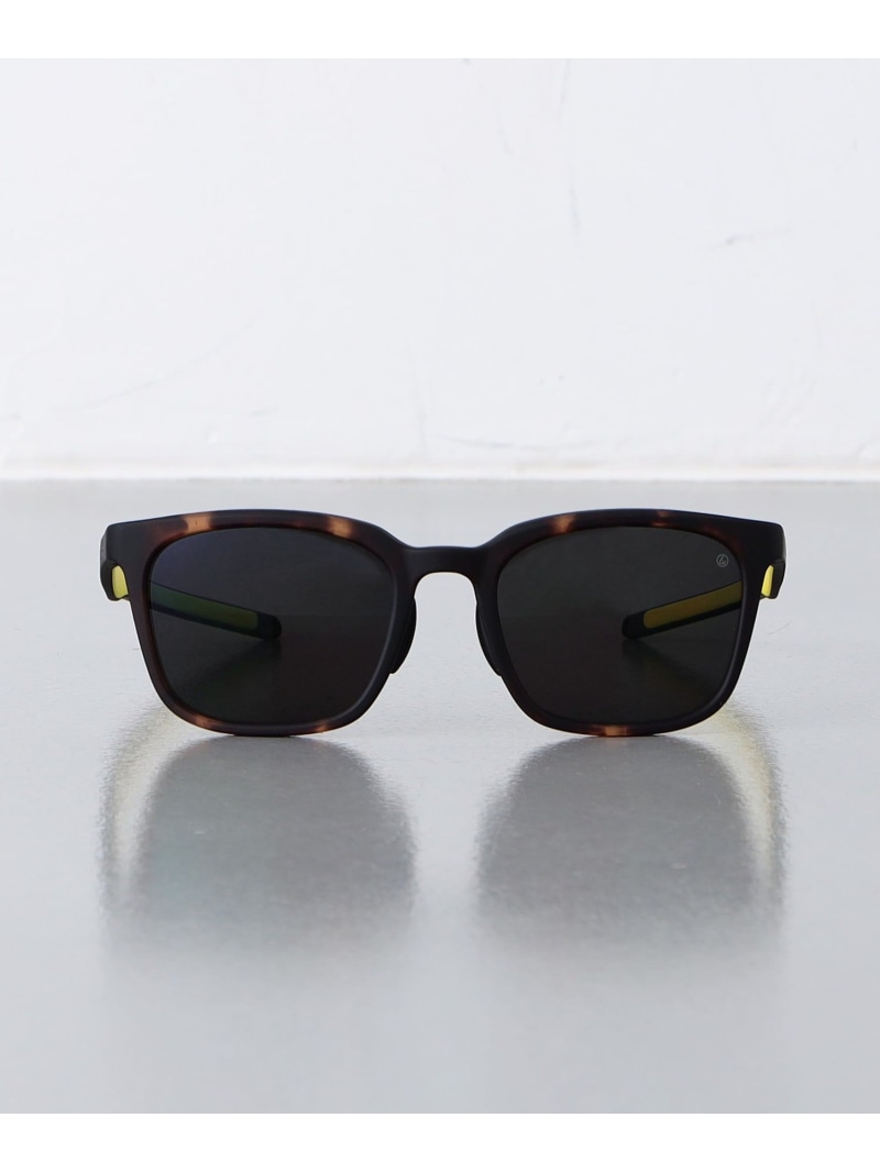 UNITED ARROWS ＜Eyevol＞ HEATHIII /黒眼鏡 ユナイテッドアローズ 流行り物雑貨 黒眼鏡 赤銅色 黒いこと【貨物輸送無料】