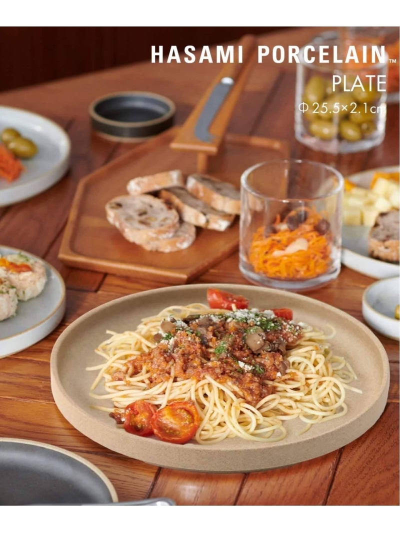 JOURNAL STANDARD FURNITURE 【HASAMI PORCELAIN/ハサミポーセリン】PLATE 25.5糎 ジャーナルスタンダードファニチャー 食器・膳立て手道具・勝手もと設備 食器・皿 ベージュ 黒いこと 白いこと【貨物輸送無料】