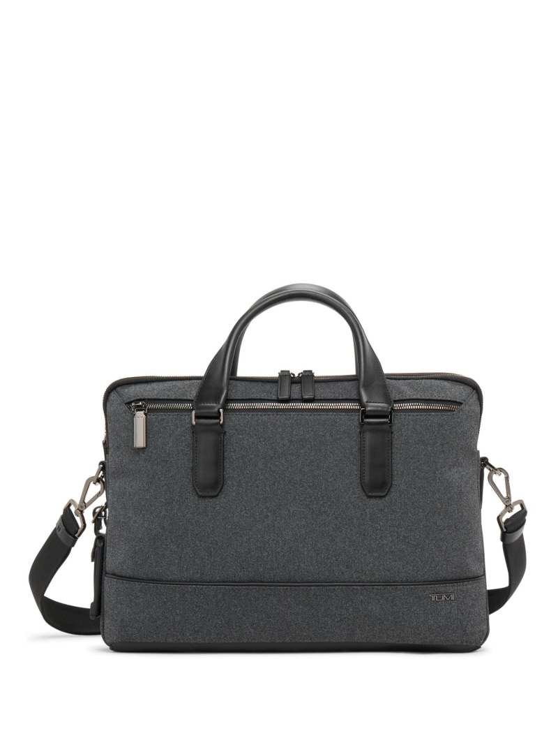 未使用　TUMI カーボンファイバー　ビジネスバッグ CFX TUMI ブリーフケース トゥミ バッグ CFX カーボンファイバー 本