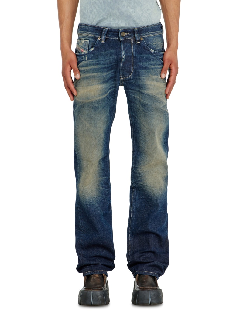 DIESEL メンズ ジーンズズボン下 1985 LARKEE ディーゼル ズボン下 デニム・ジーンズズボン下 青色【貨物輸送無料】