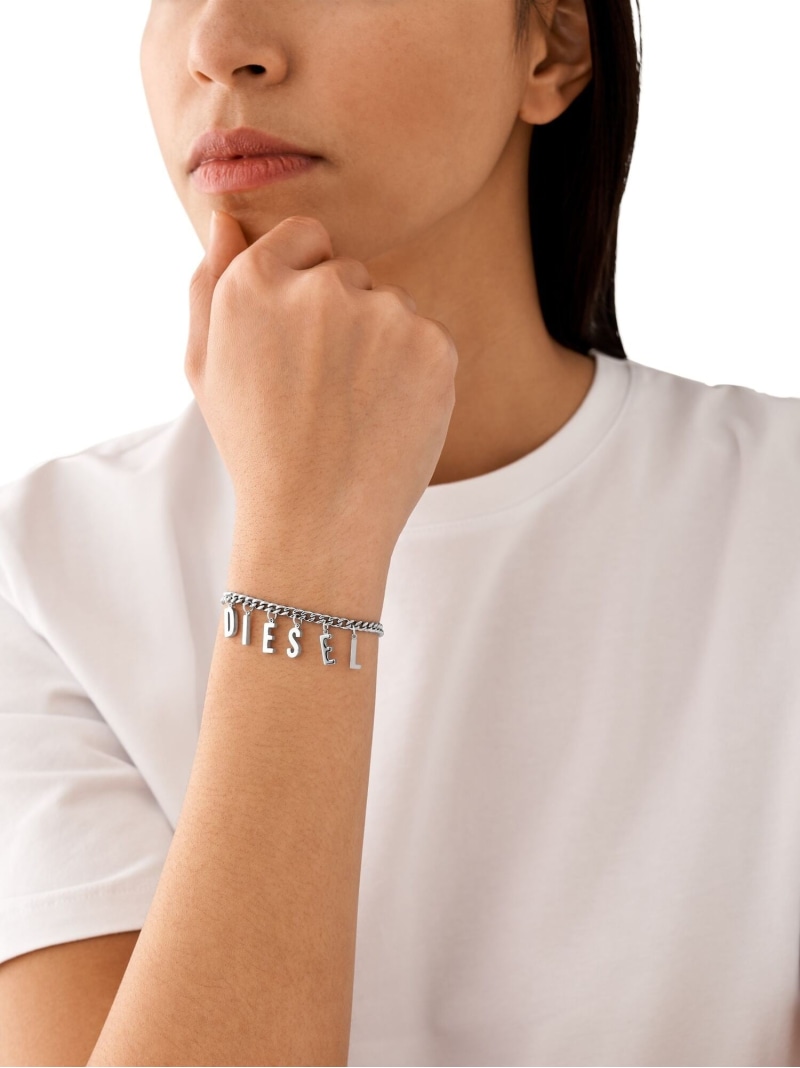 DIESEL ディーゼル アクセサリー ユニセックス ブレスレット シルバー DX1493040 ウォッチステーションインターナショナル アクセサリー・腕時計 ブレスレット・バングル シルバー【送料無料】｜ Fashion Men