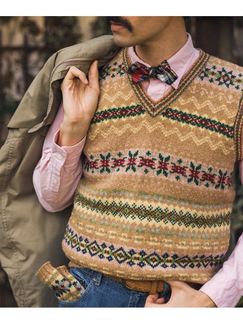 BEAMS PLUS 【別注】Jamieson\u0027s / Fairsile V-Neck Knit Vest ビームス メン トップス 編み物 ベージュ 赤銅色 緑であること【貨物輸送無料】