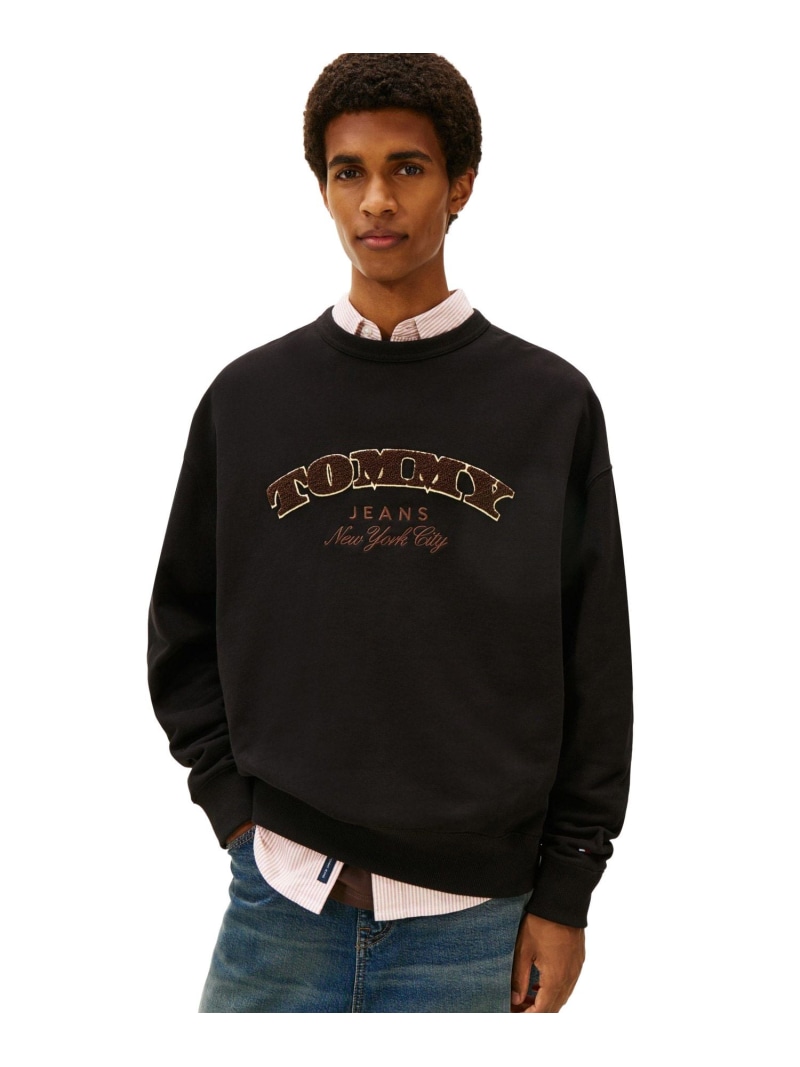 TOMMY JEANS リラックスブークレフォントプレイクルーネックトレーナー トミーヒルフィガー トップス スウェット・トレーナー ブラック【送料無料】