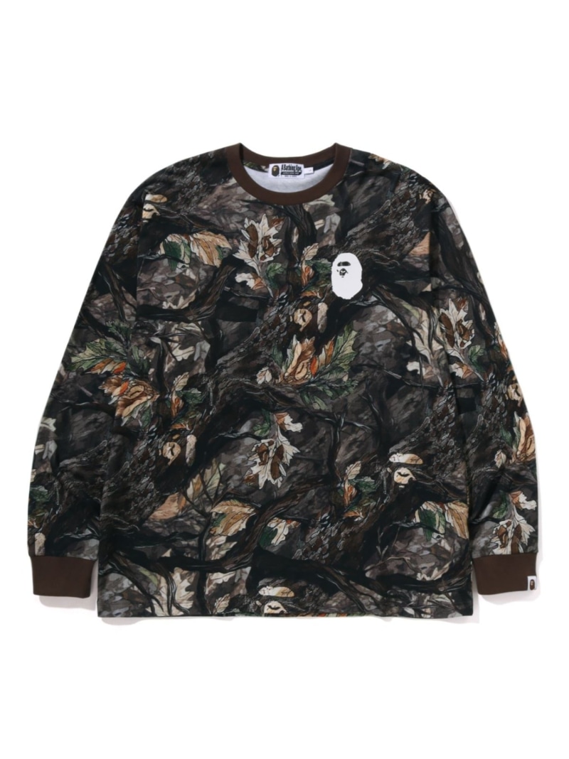 A BATHING APE TREE EDGE CAMO RELAXED FIT LS TEE ア ベイシング エイプ トップス カットソー・Tシャツ ホワイト ブラウン【送料無料】