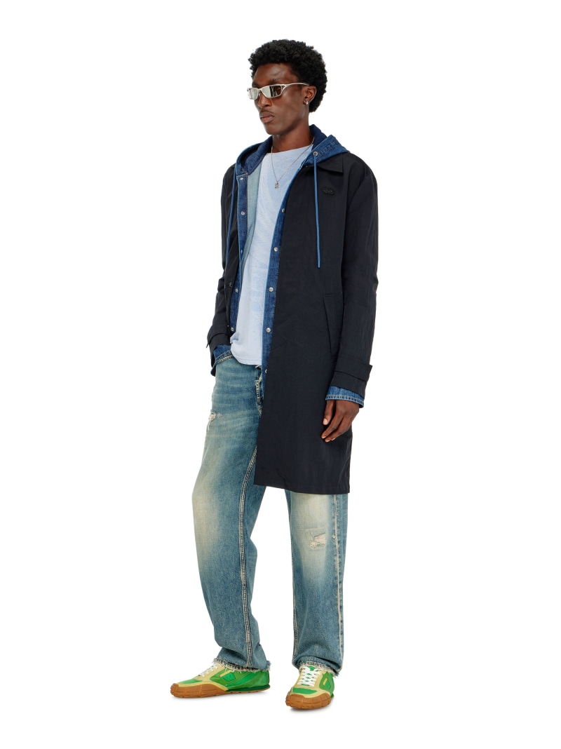 DIESEL メンズ 厚地の外套 J-BURHAT ディーゼル ジャケット・アウター ステンカラー厚地の外套 黒いこと【貨物輸送無料】