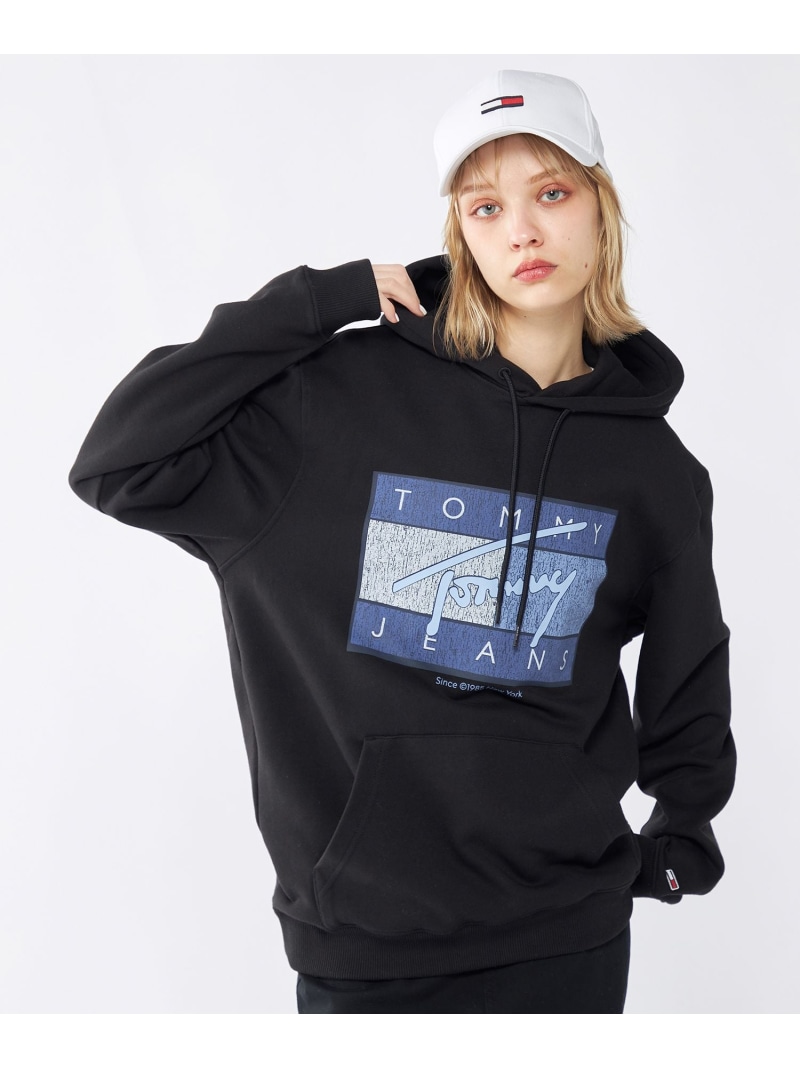 【SALE／50%OFF】TOMMY JEANS レギュラーフラッグツイストパーカー トミーヒルフィガー トップス スウェット・トレーナー ブラック ブルー【RBA_E】【送料無料】 6,864円