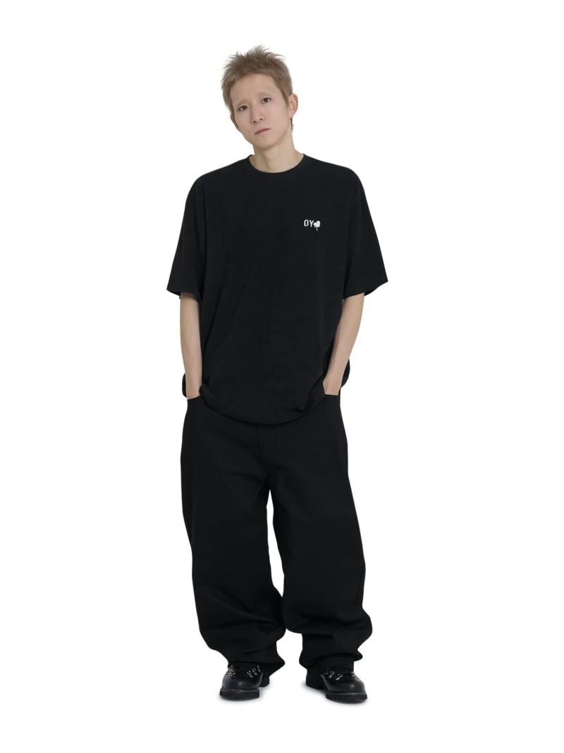 OY 【OY】EMBROIDERED HEART TEE ネバーマインドザエックスユー／チカシツプラス トップス カットソー・Tシャツ ブラウン ブラック【送料無料】