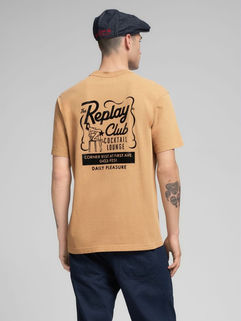 【SALE／40%OFF】REPLAY リラックスフィット コットンジャージー グラフティーTシャツ リプレイ トップス カットソー・Tシャツ オレンジ【RBA_E】【送料無料】