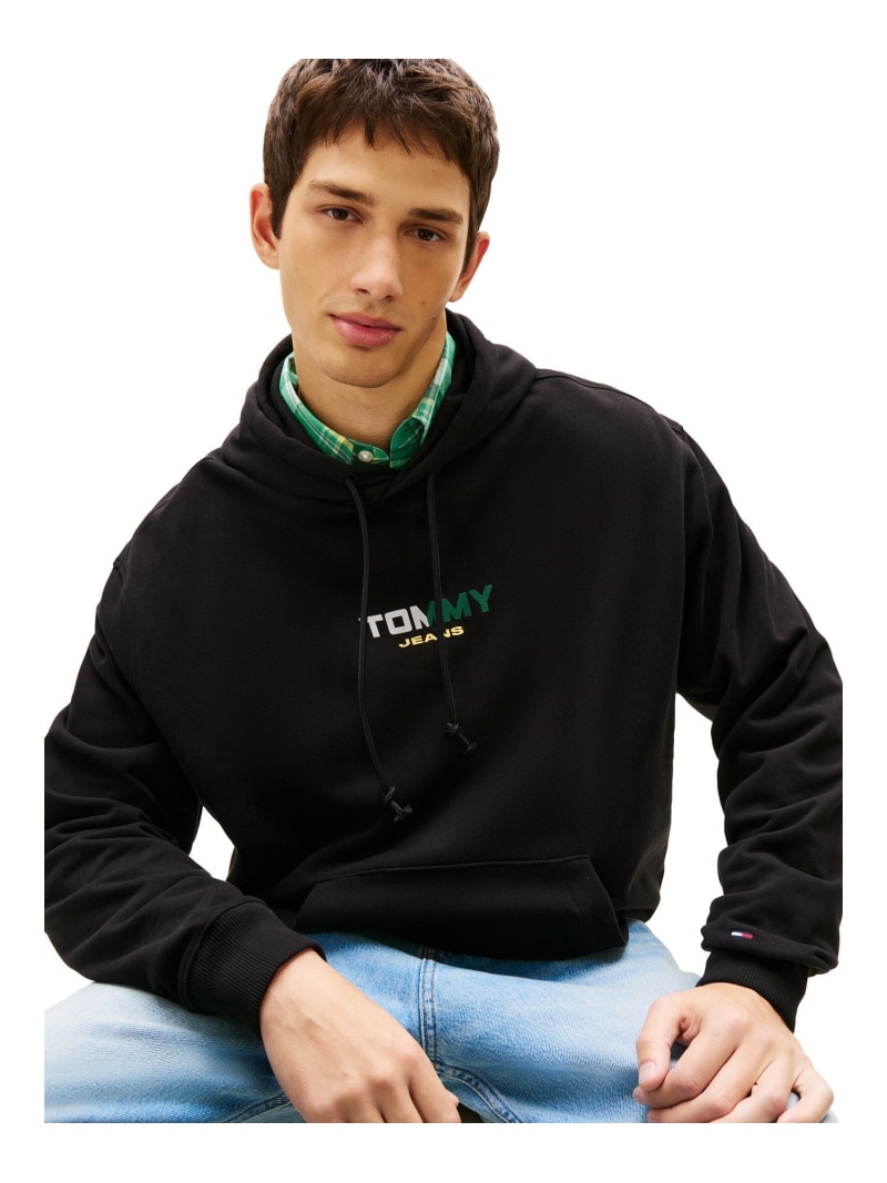 TOMMY JEANS リラックスプレイパーカー トミーヒルフィガー トップス スウェット・トレーナー ブラック【送料無料】