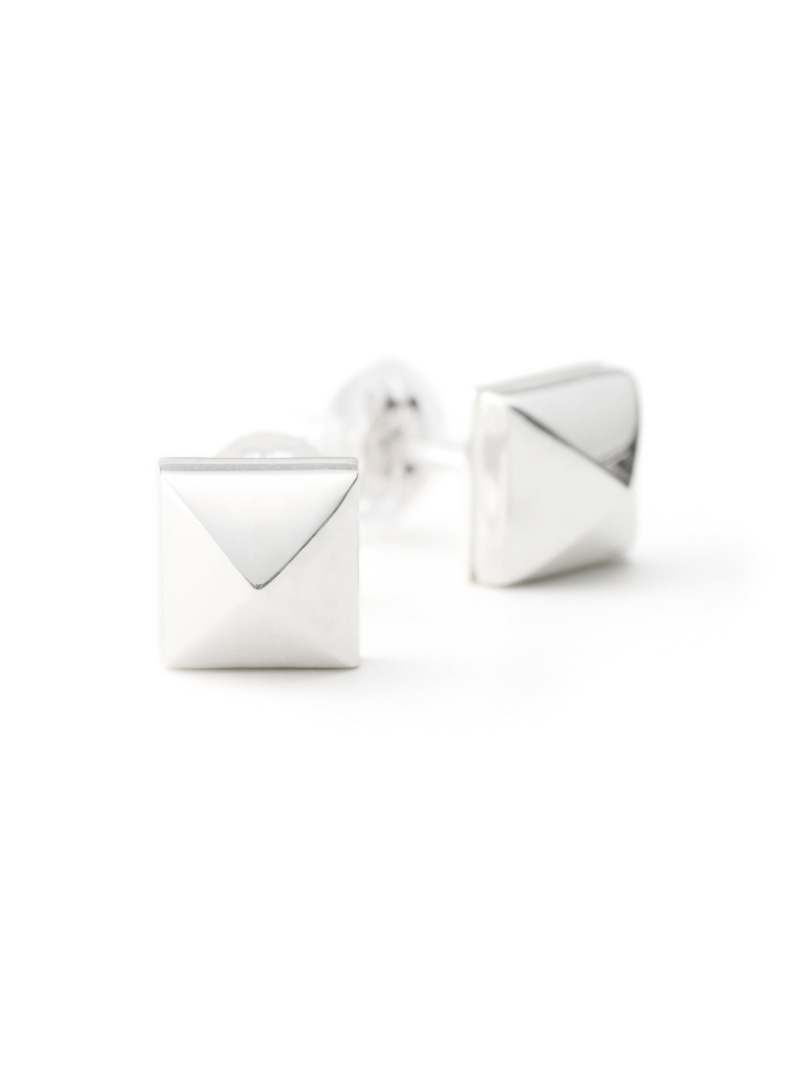 FANTASTIC MAN PIERCE 564 目覚ましい マン 付属品・ウオッチ ピアス しろがね色【貨物輸送無料】
