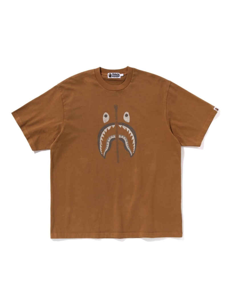 【SALE／30%OFF】A BATHING APE PIRATE STORE GARMENT DYE SHARK RELAXED FIT TEE ア ベイシング エイプ パイレーツストア トップス カットソー・プルオーバー 赤銅色 白いこと【RBA_E】【貨物輸送無料】