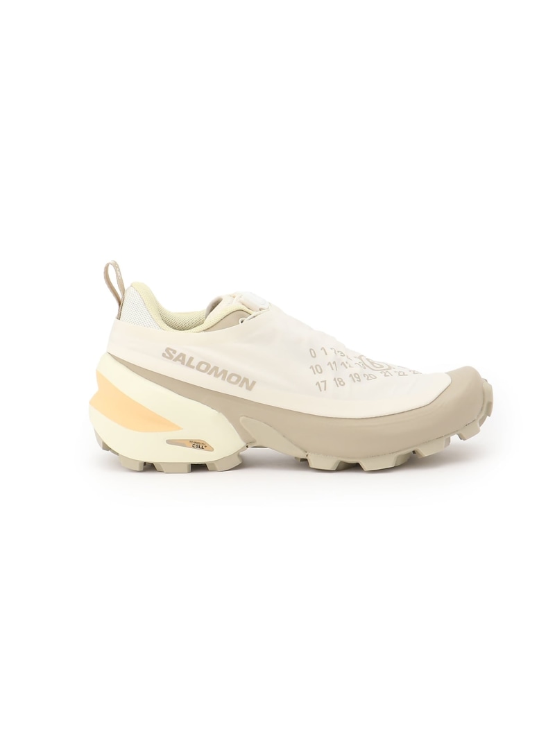 MM6 Maison Margiela MM6 × Salomon エムエムシックス シューズ・靴 スニーカー 黒いこと ベージュ【貨物輸送無料】