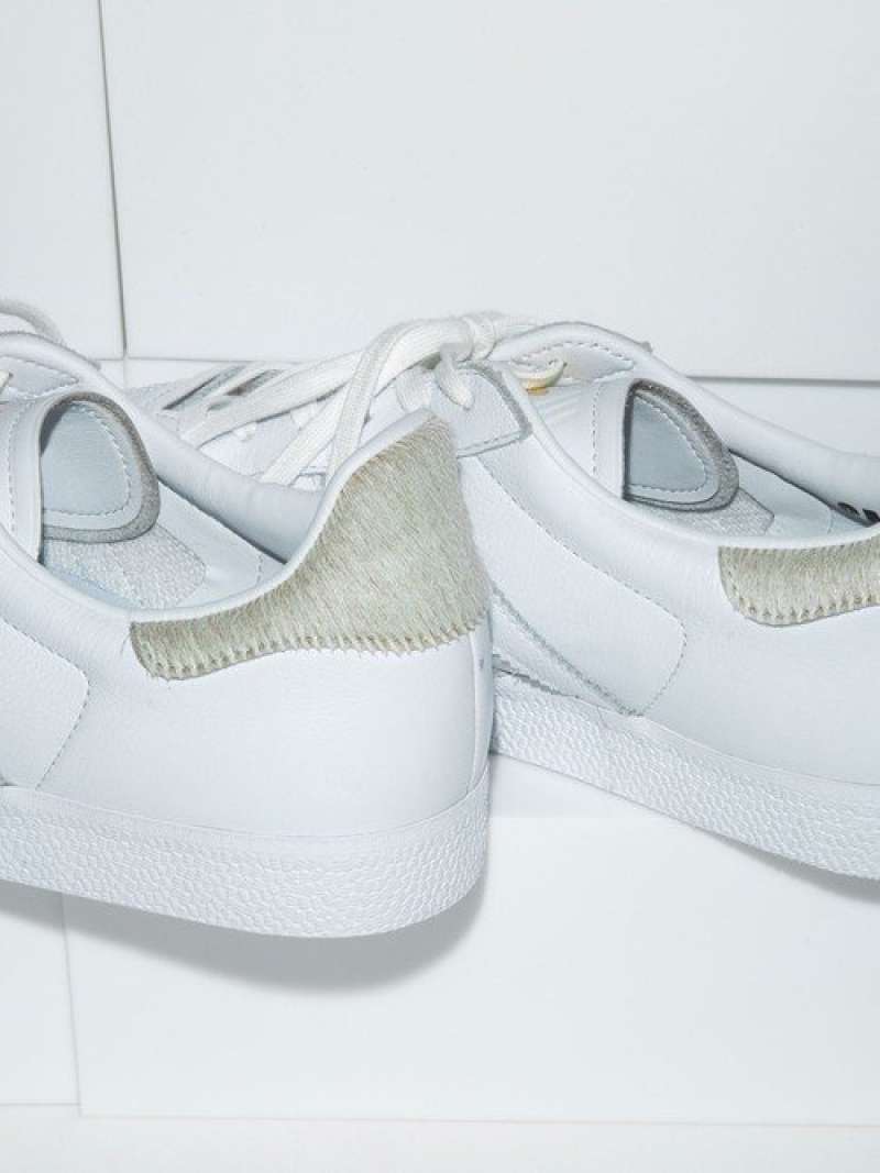 最適な材料 Beauty Youth United Arrows Adidas Originals アディダス Gazelle ガゼル ユナイテッドアローズ アウトレット シューズ スニーカー スリッポン ホワイト Rba E 魅了 Dolores Maxwell Com