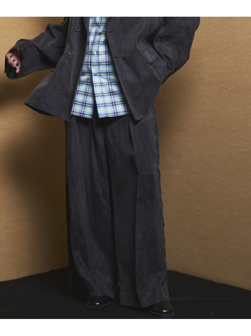 MAISON SPECIAL Drape Fibrillated Twill One-tuck Prime-Wide Slacks メゾンスペシャル パンツ スラックス・ドレスパンツ ブラック ネイビー【送料無料】