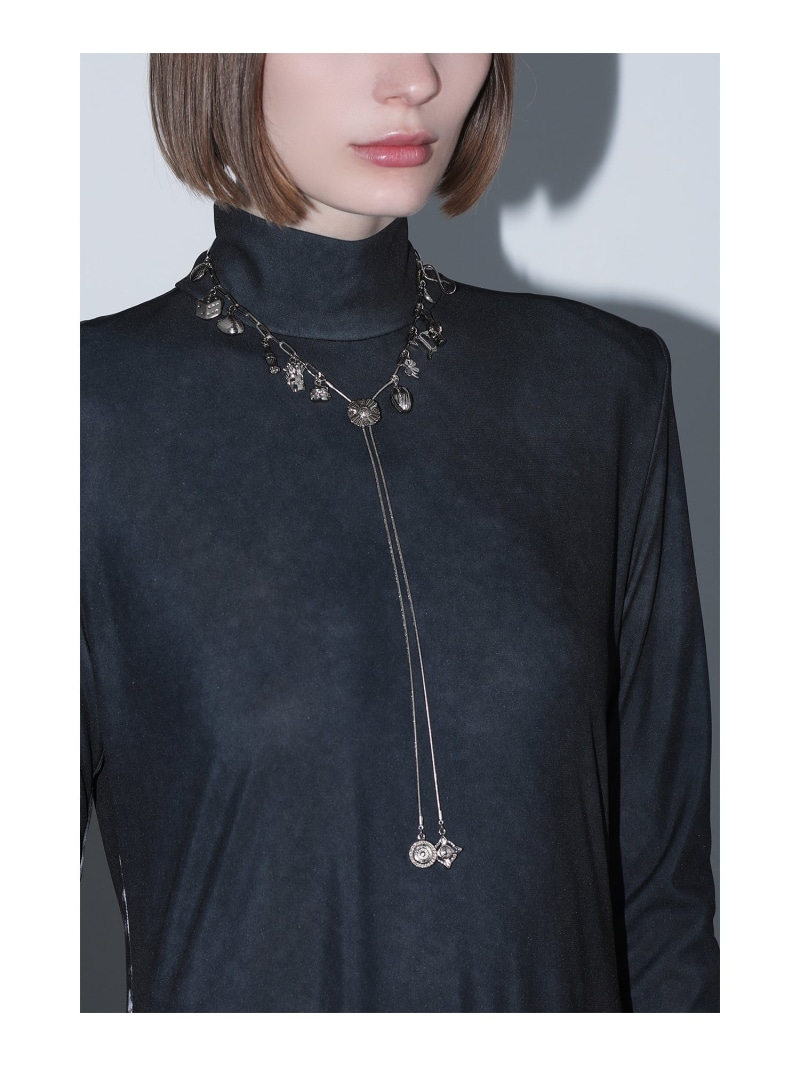 TOGA TOO Metal motif loop tie トゥーガ 付属物・ウオッチ チョー鉄道車両 しろがね色【貨物輸送無料】
