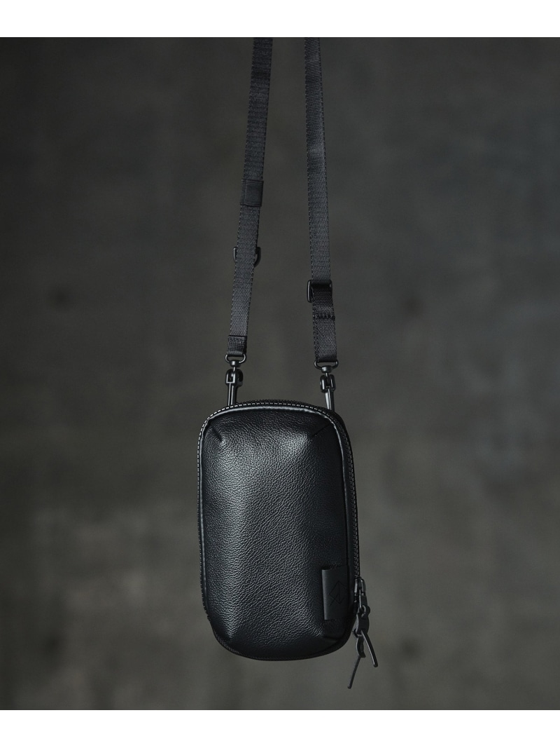 WEXLEY WEXLEY / VERTICAL SLING Japan Limited Edition エストネーション バッグ ボディバッグ・ウエストポーチ ブラック【送料無料】