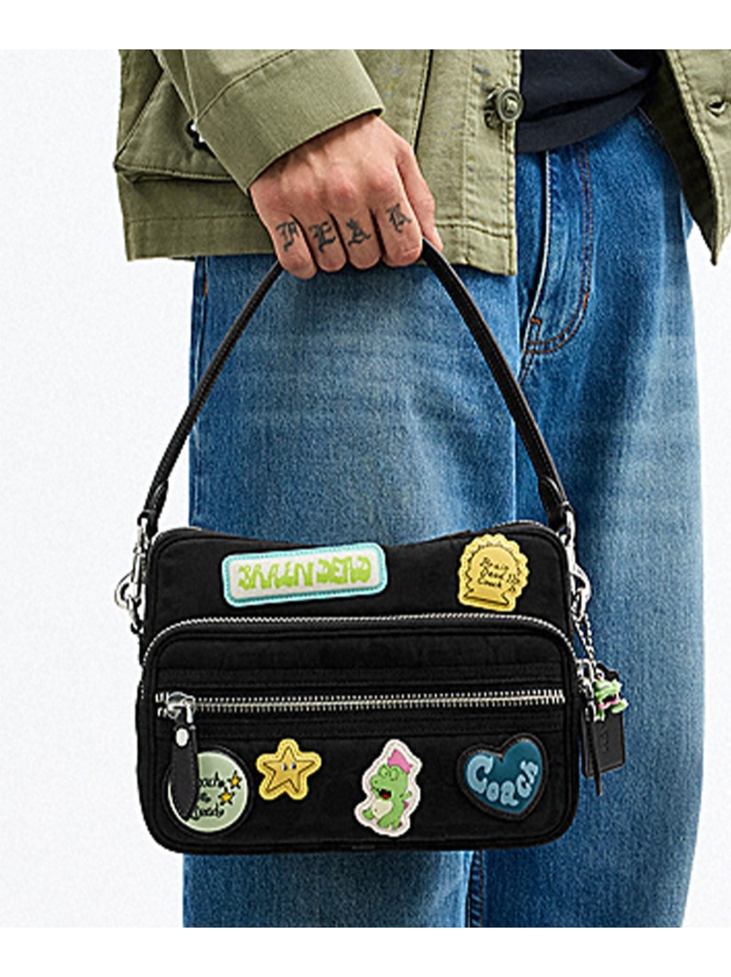 COACH 【COACH ｜ BRAIN DEAD】ダコタ はりつけ台上半身 バッグ・シグネチャー ナイロン・継ぎ切れ コーチ職 御徒面子 ショルダーバッグ 黒いこと【貨物輸送無料】
