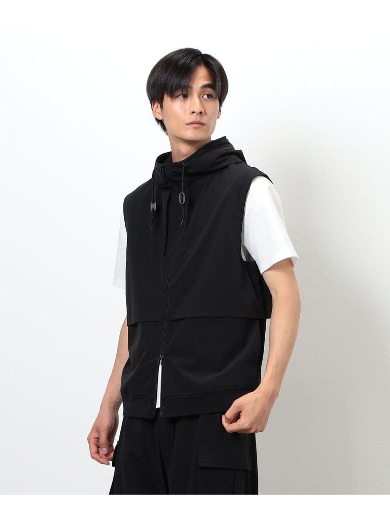 【SALE／10%OFF】COMME CA ISM 「Daily TECH Series」 クイックドライ ベンチレーションジップベスト コムサイズム トップス ベスト・ジレ グレー ブラック【RBA_E】【送料無料】 4,353円