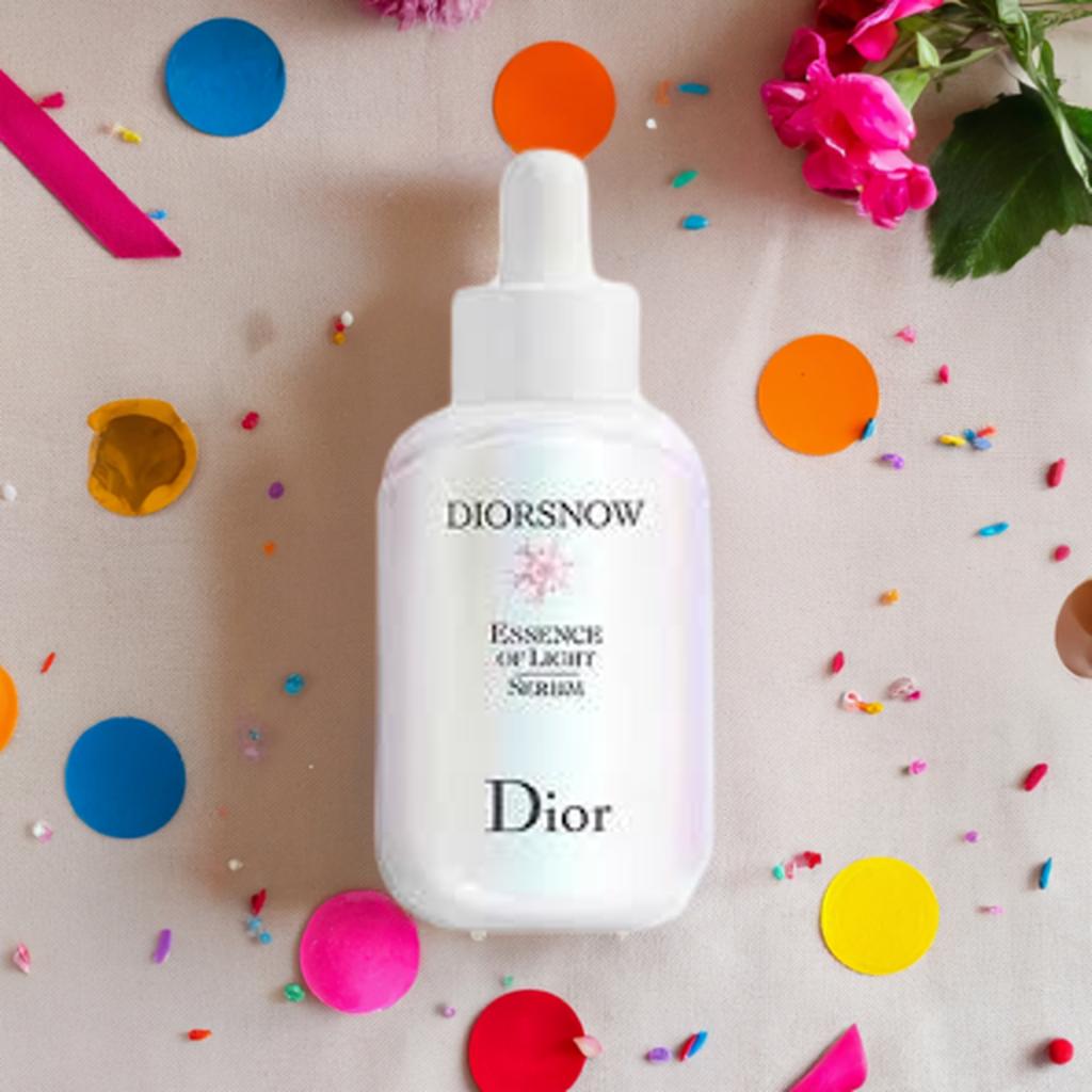 Ririka¨̮ 　新品　Dior ディオール スノー 化粧水 175ml ディオール スノー新作“透明感あふれる肌”が叶う薬用化粧水