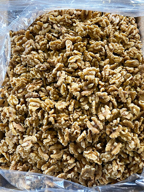 くるみ 送料無料 低糖質 素煎り 業務用 くるみ スーパーフード ナッツ ナッツ 5kｇ無塩 シェア 大容量 美肌 クルミ 朝ごはん グルテンフリー オメガ3脂肪酸 健康 無添加 自粛中 食物繊維 素焼き シェア メガ盛り ダイエット お菓子作り ポリフェノール