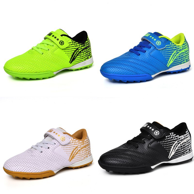２足セット!! 新品同様‼︎ プレデター&KING☆彡 adidas （アディダス） JR7010 サッカー トレーニングシューズ