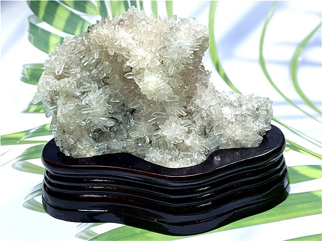 【高品質】透明度　水晶クラスター　台座付 楽天市場】水晶 クラスター 最強の浄化力を持つ 【送料無料】高透明度