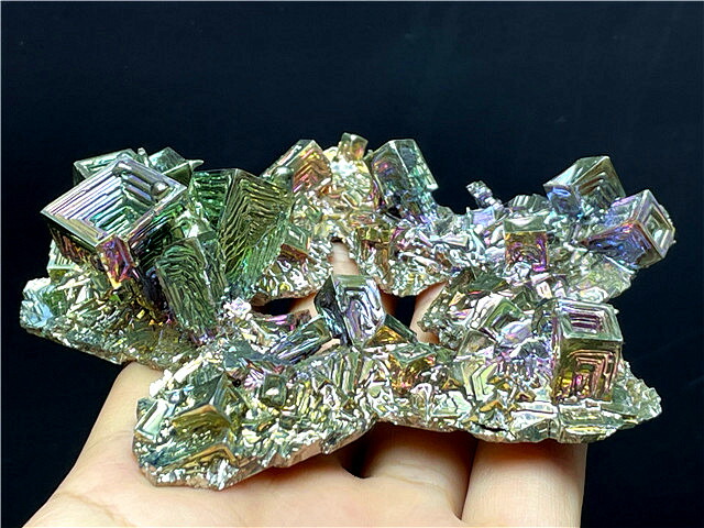 楽天市場】☆貴重－アンモナイト縫合線オパール化石標本 338U22b