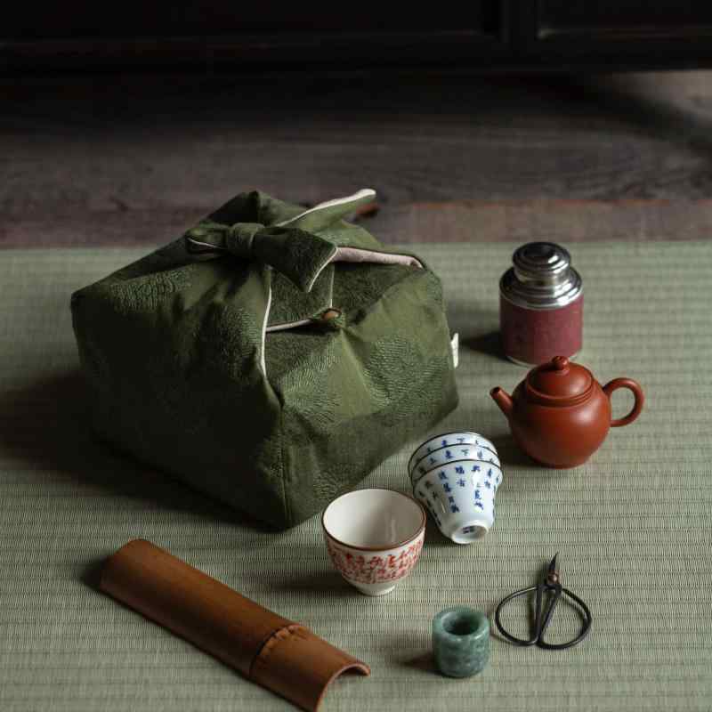 茶器 収納バッグ 旅行 携帯 アウトドア 布製 手作り 錦織 和モダン 茶道 お点前 一式 ダークグリーン スプリンググリーン 鞄 茶事 梅の花柄