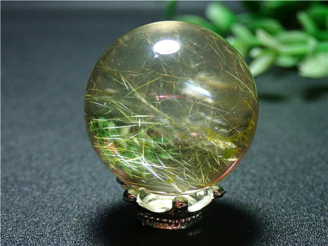 ☆AAA級天然ゴールドルチルクォーツ丸玉B81P1/383P02 【公式通販】