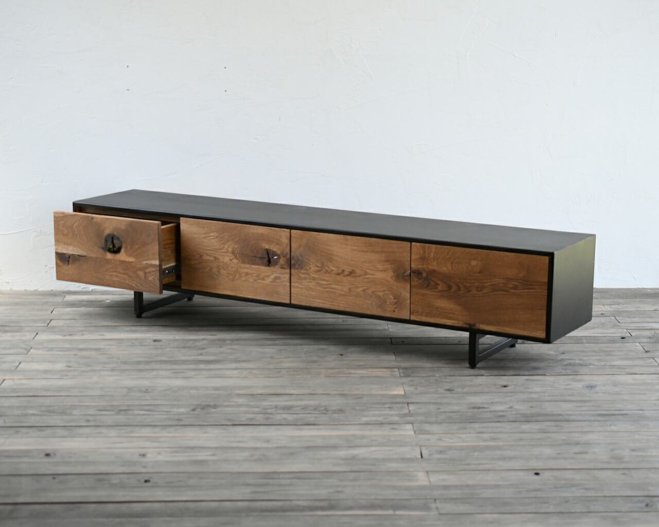 アイロン カバード ボード 180 おしゃれ 北欧 モダン インテリア アイアン 無垢 Tvボード ローボード サイドボード 収納 店舗什器 Mpgbooks Com