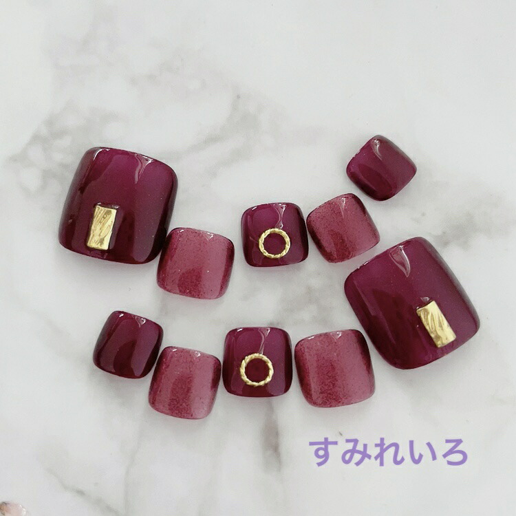 楽天市場 フットネイル ネイルチップ ペディチップ 足用ネイルチップサイズが選べるペディキュアつけ爪ジェルネイルでワンランク上のチップを是非 夏ネイル 花火 浴衣 旅行やビーチに 人気ネイル トレンドネイル 1535 グロスボルドーレッド ラメスタッズ すみれ