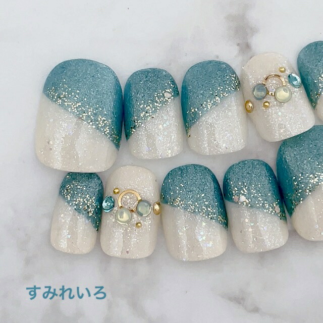 楽天市場】オーダーネイルチップ♪モロッコブルー純銀入りラメグラデ雪