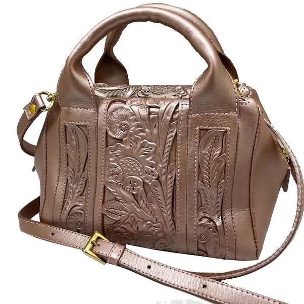 【中古】カービングバッグ Carving Tribes bonita 2WAY ショルダーバッグ レザー ピンク 彫刻 ミセス レディース ピンクベージュ サーモンピンク ハンドバッグ 【ブランドギャラリー東心斎橋店】