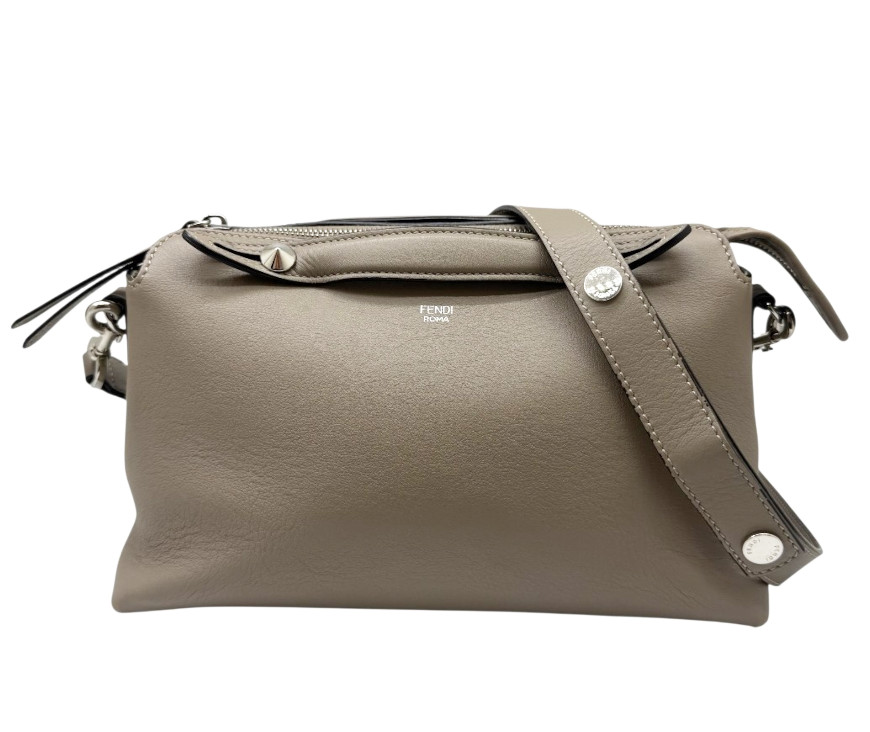 【中古】FENDI フェンディ バイザウェイ 並み並み なめし革 グレージュ 8BL124 ベージュ しろがね色金具 2WAYショルダーバッグ レディース メンズ 一般受け 着飾る【ブランド名美術館東心斎橋店】