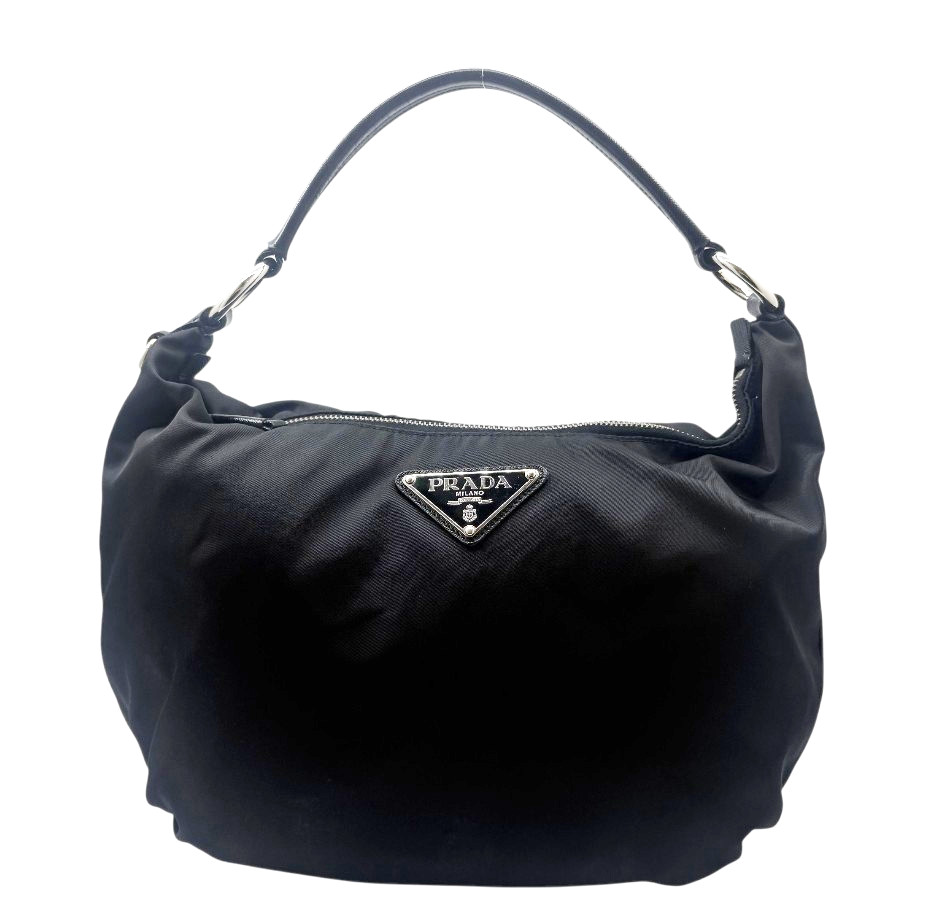 【中古】PRADA プラダ ナイロン 一ショルダーバッグ 黒いこと しろがね色金具 BR3332 ハンドバック 黒 三角形一皿 肩かけ レディース メンズ 【ブランド名美術館東心斎橋店】