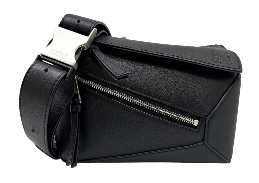 【中古】LOEWE ロエベ 考えもの バムバッグ 酉の方角合切袋 ミニ なめし革 黒 しろがね色金具 黒いこと 上半身御徒面子 メンズ レディース ユニ一発やる はりつけ台上半身 酉の方角御徒面子 一般受け Puzzle Bum Bag Mini【ブランド名美術館東心斎橋店】