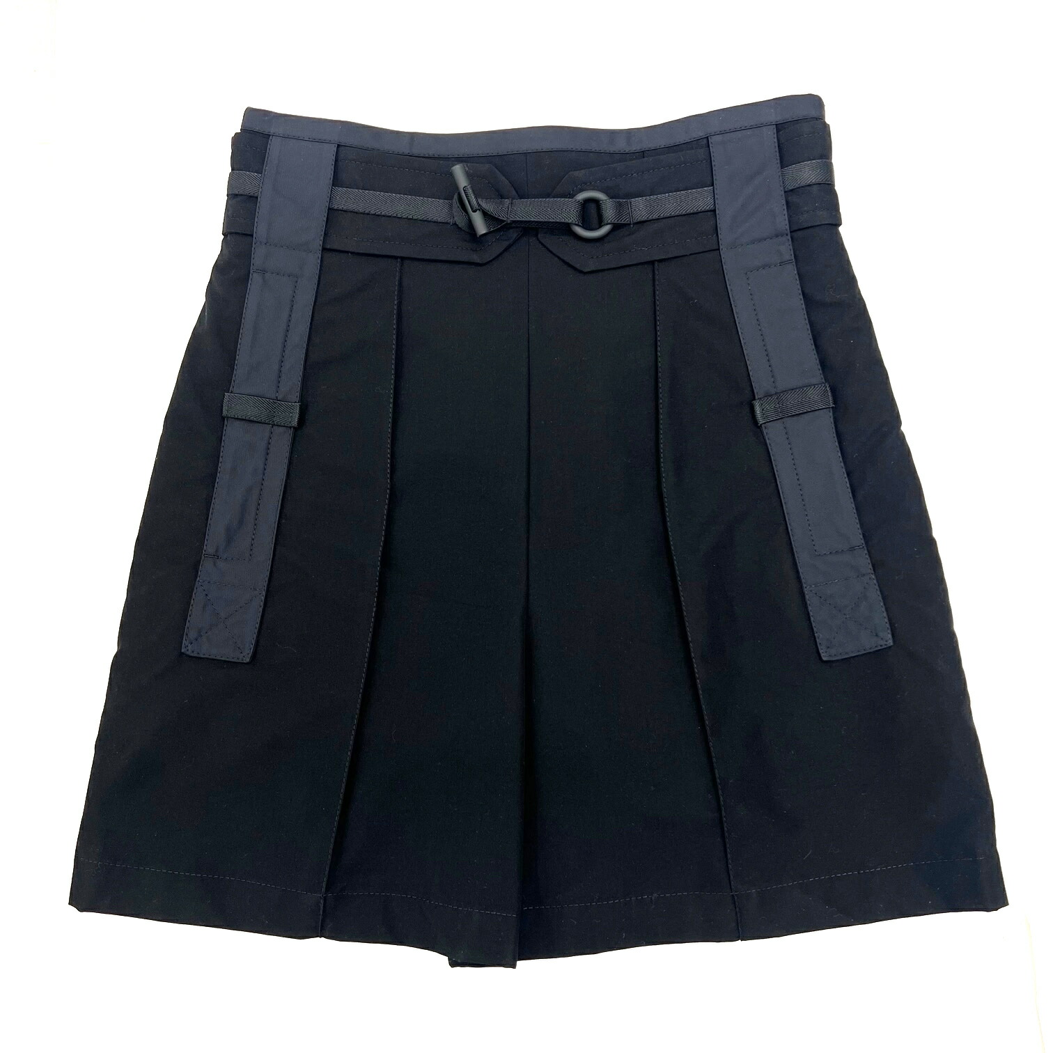 HERMES ブラック ショートパンツ HERMES - 美品 エルメス HERMES パンツ ショートパンツ 21AW
