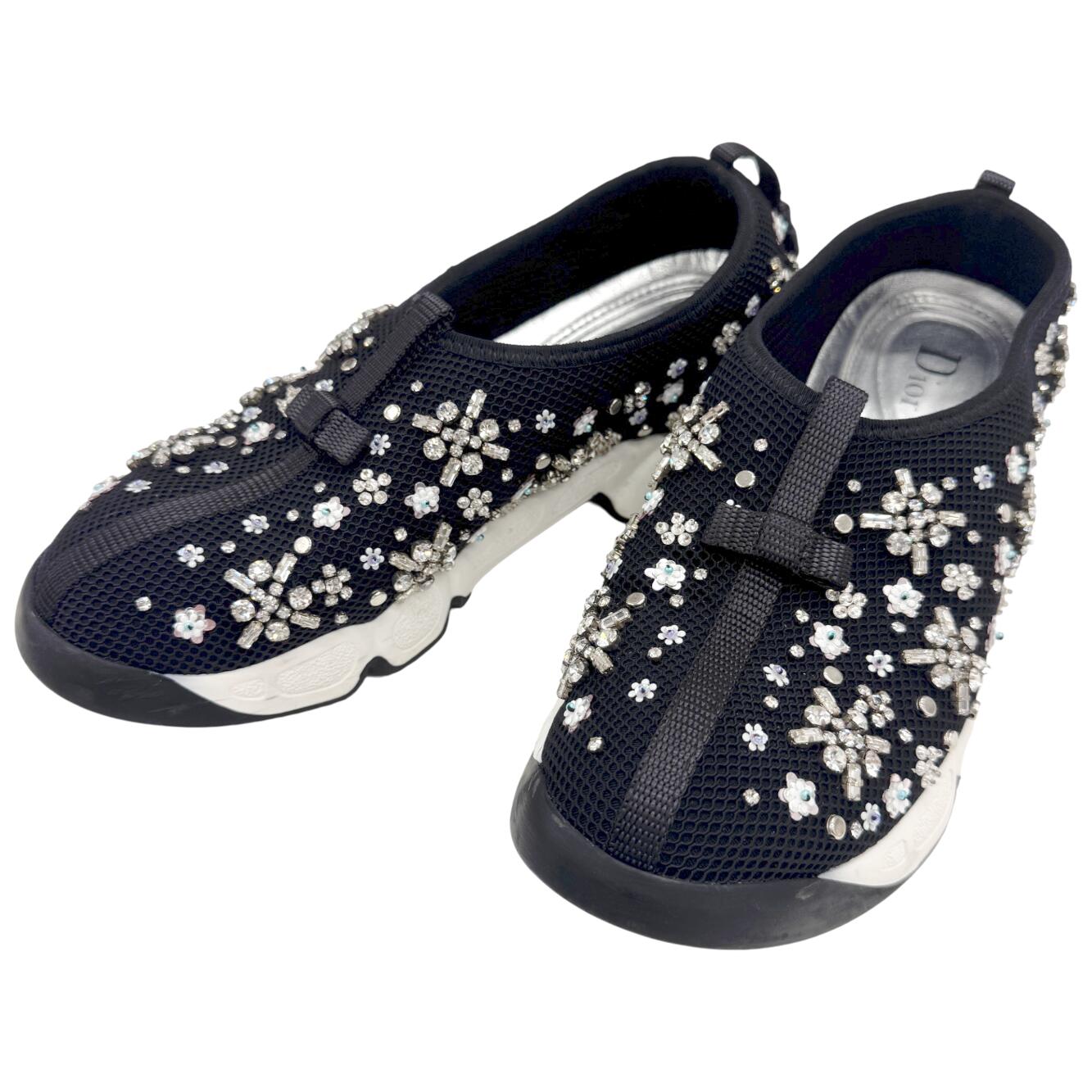 【中古】Christian Dior クリスチャンディオール フュージョンスニーカー ビジュー フローラルアップリケ ブラック 黒 レディース スニーカー 36.5サイズ 約23.5cm お洒落 人気 靴【ブランドギャラリー心斎橋店】|BRANDGALLERY 店