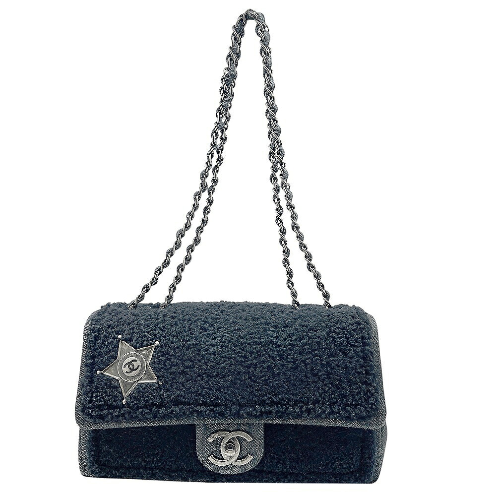 【美品】CHANELバッグ Chanel Funky Town Flap Large, Beige Lambskin with Gold