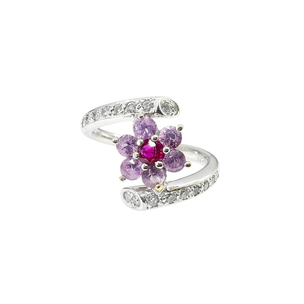 【中古】フラワー　ダイヤモンド　リング　ダイヤ　ルビー　ピンクサファイヤ　サファイヤ　K18 18金 750 ルビー0.15ct ピンクサファイヤ0.55ct ダイヤモンド0.18ct 3.8g　11号 指輪　宝石　アクセサリー　お花　フラワーモチーフ 【ブランドギャラリー東心斎橋店】